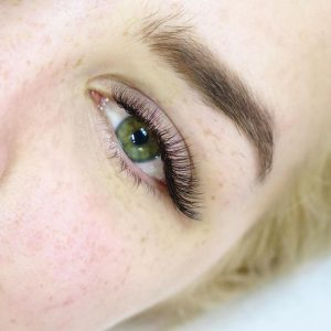 Light Russian Volume Eyelash Extensions - Lashury